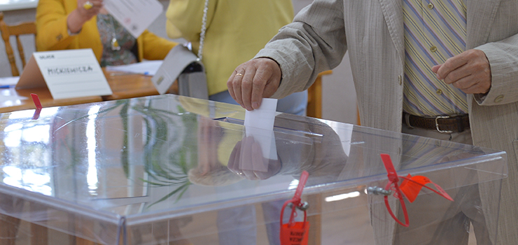 Wybory samorządowe zaplanowano na wiosnę 2024 r. Jak decyzję posłów oceniają elbląscy radni?