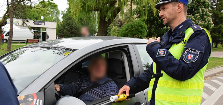 Policyjna akcja " Alkohol i narkotyki" Wszyscy byli trzeźwi!