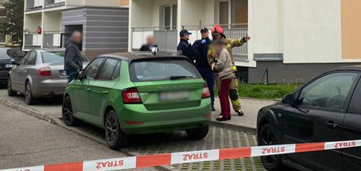 Robotnicza: 70-letni mężczyzna groził wysadzeniem budynku! ( zobacz zdjęcia)