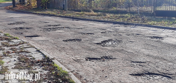 Radny apeluje o napraw ul. Portowej. "Jest w bardzo zym stanie"