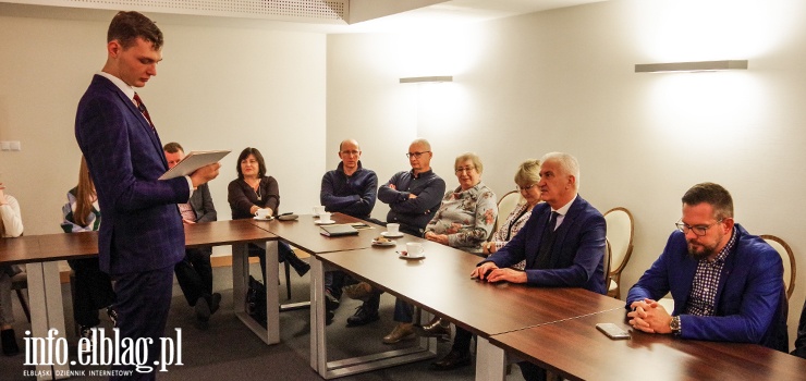 Tiktokerzy promują Elbląg, park na Terkawce... Młodzież ma pomysły, co na to radni?