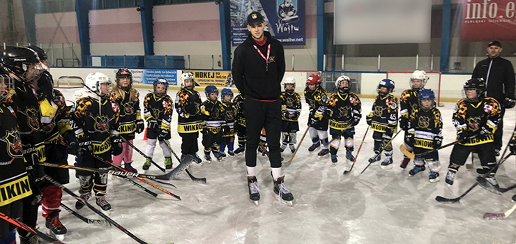Młodzi hokeiści zagrają w Turnieju na lodowisku Helena