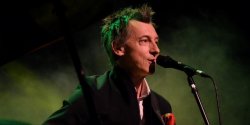 W rod koncert witeczny Macieja Miecznikowskiego w Parafii Wszystkich witych. Wstp wolny