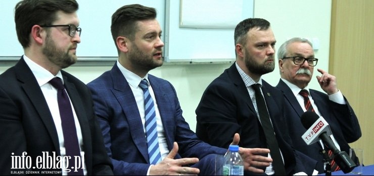 Minister Bortniczuk spotkał się z elblążanami. Wiceminister Śliwka:Widać,że w Elblągu brakuje poważnej rozmowy o sporcie