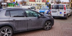 Kolizja dwch aut osobowych na skrzyowaniu ul. Mickiewicza i Bema