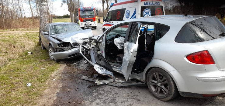 Czowka na DW 504 w Piastowie. Dwie osoby ranne