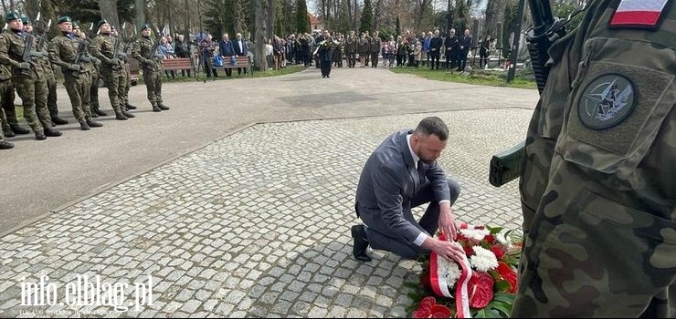 Elblg: 13. rocznica katastrofy smoleskiej. "Ta niewyobraalna tragedia bya szokiem dla Polakw"