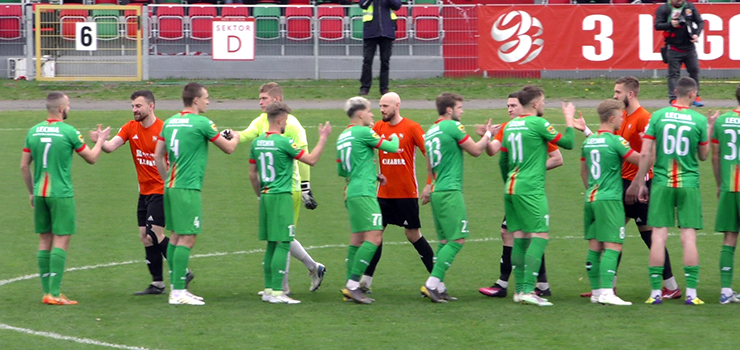 Gol w ostatniej minucie i bolesna porażka w Tomaszowie [GOL Z MECZU]