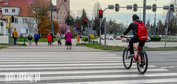Nagminnie łamią przepisy. Apelujemy do rowerzystów o ich przestrzeganie - zobacz zdjęcia