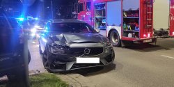 Kolizja na skrzy�owaniu 12 lutego z Teatraln� 