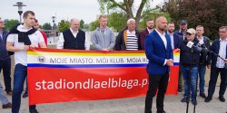 Elbl�skie kluby sportowe ��cz� si�y. "Chcemy da� wyraz solidarno�ci mi�dzy nami"