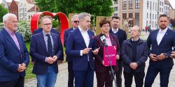  „Przyjechali�my tutaj, �eby porozmawia� o przysz�o�ci Polski”
