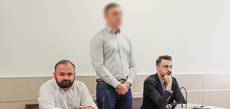 Elbląg: Na wieść o agresji Rosji na Ukrainę usunęli sierp i młot. Teraz tłumaczą się przed sądem