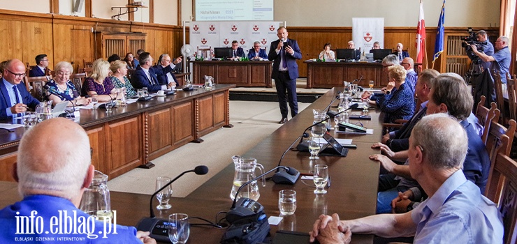 Radni PiS byli przeciw. Mimo to Prezydent Wróblewski otrzymał wotum zaufania i absolutorium