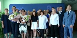 Absolewnci studi�w magisterskich obronili swoje dyplomy