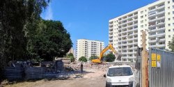 Zako�czono rozbi�rk� pawilon�w przy ul. Kasprzaka - zobacz zdj�cia
