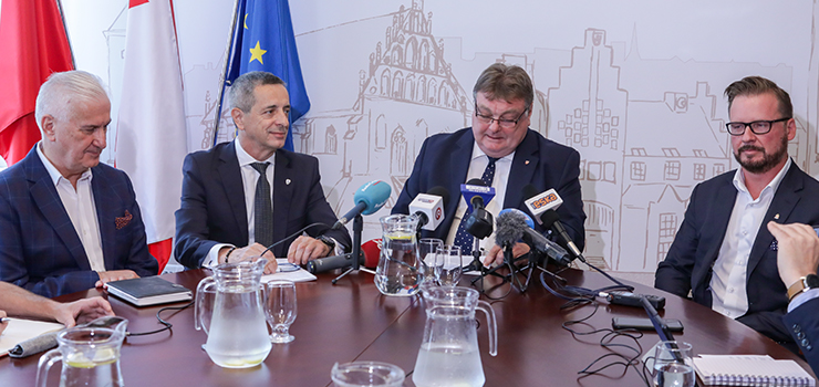 Trwa dyskusja w sprawie pogłębienia 900-metrowego odcinka drogi wodnej do elbląskiego portu