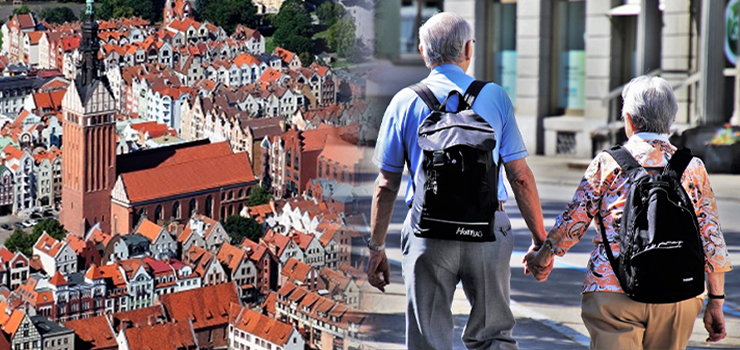 Wakacje na półmetku. Elbląg najchętniej odwiedzają koła gospodyń wiejskich i seniorzy