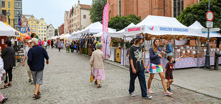 Elbląskie Święto Chleba 2023. Kramy na starówce już są otwarte (zdjęcia)