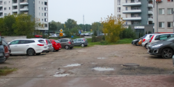  Przy ul. Szarych Szereg�w powstanie parking?