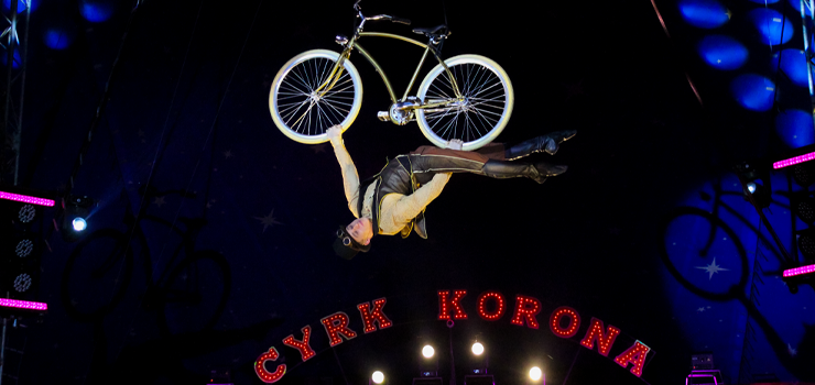 Cyrk Korona gościł w Elblągu z nowym programem (zdjęcia)