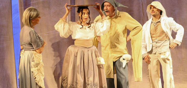 "Sługa dwóch panów" w elbląskim teatrze. Próba generalna już za nami, dziś premiera (zdjęcia)