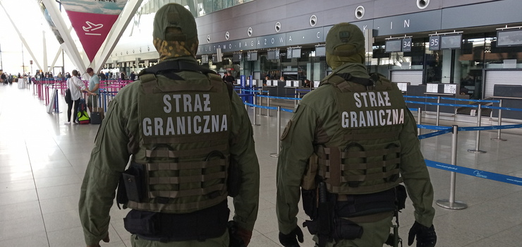 Interwencja na gdańskim lotnisku. Elblążanin "zażartował", że w bagażu ma granaty