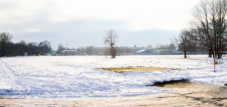 Elbląg: Kiedy ruszy modernizacja nabrzeża i budowa parkingu na Wyspie Spichrzów?