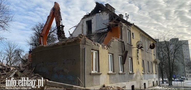  Trwa rozbiórka budynku przy Odrodzenia. "Brak informacji dotyczącej przyszłych planów inwestora"
