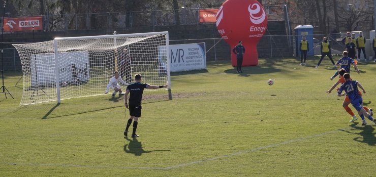 Porażka w końcówce meczu. Olimpia uległa Zagłebiu II Lubin
