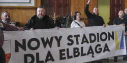 Kibice Olimpii przyszli na sesj� RM, bo maj� do��. "Stadion miejski to wstyd dla miasta"