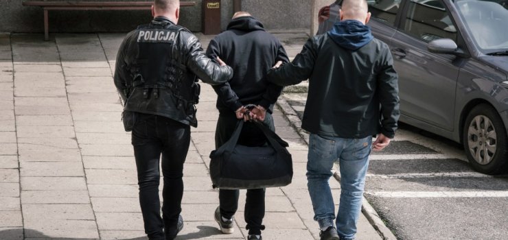 Napadli na sklep. Zatrzymani trafili do aresztu
