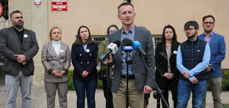 Paweł Rodziewicz miał nikogo nie poprzeć w drugiej turze. Jednak zmienił zdanie?