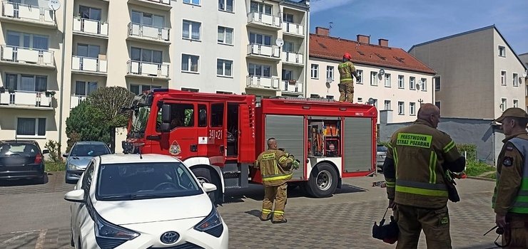 Byli we waciwym miejscu o waciwym czasie. Dzielnicowi zapobiegli poarowi mieszkania 