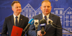 Do Elbl�ga i s�siednich gmin trafi ponad 51 mln euro. Dzi� podpisano porozumienie (zdj�cia)