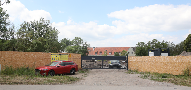 Elbląg: Na Wyspie Spichrzów trwają przygotowania do inwestycji. Co powstanie w tym miejscu?