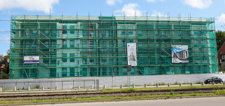 Grunwaldzka: Inwestycja mieszkaniowa na finiszu. Zobacz zdjęcia