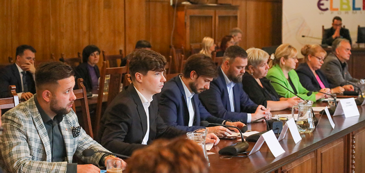 Radni jednogłośnie przegłosowali trzy projekty uchwał. Czego dotyczyły?