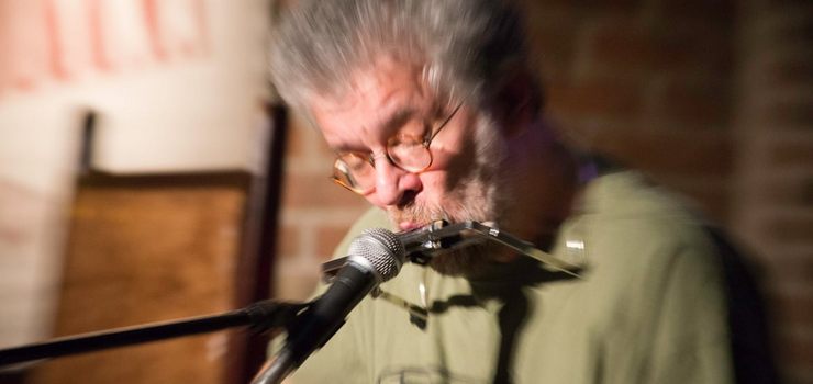 Muzyczne spotkanie autorskie ze Sławkiem Wierzcholskim