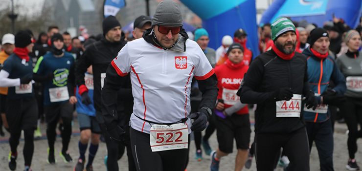 X Elbląski Bieg Niepodległości. Rekordowa liczba biegaczy świętowała na sportowo (zdjęcia)