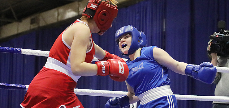 Elbląg: Młodzi pięściarze w ringu. Za nami Mikołajkowy Turniej Bokserski (zobacz zdjęcia)