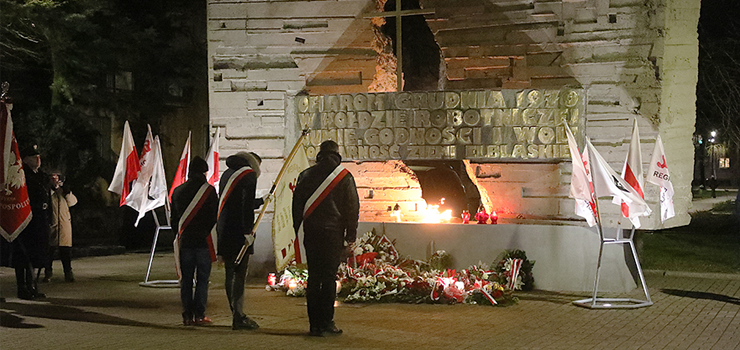 Obchody 54. rocznicy Grudnia'70 w Elblągu (zobacz zdjęcia)