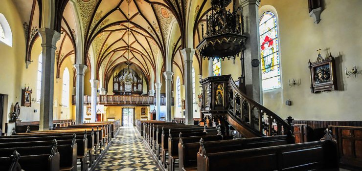 Ilu elblążan chodzi do kościoła? Nadal zdecydowanie mniej niż przed pandemią