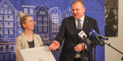 Elblg: List od prezydenta i pieluszki. Co jeszcze znajdzie si w miejskiej wyprawce dla noworodkw?