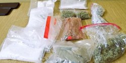 Policjanci zatrzymali 47-latka z ponad p kilogramem narkotykw