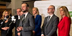 Poradniki przetrwania trafi� do ka�dego domu. Przygotuj� obywateli na najtrudniejsze scenariusze?