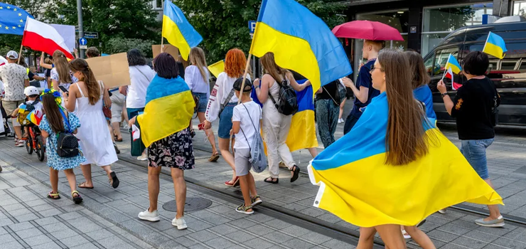 Sondaż: Czy przyjmować kolejnych uchodźców z Ukrainy? Tak odpowiedzieli Polacy