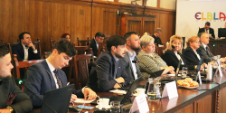 Elbl�g: Radni KO zdecydowali. Nie b�dzie referendum w sprawie nielegalnych imigrant�w