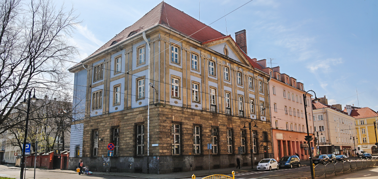 Elbląg: W dawnym banku ruszyły prace. Zabytek zyska nowe przeznaczenie?