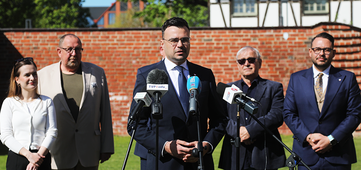 Milion dla elbląskich instytucji. Wiceminister Wróbel: "Inwestowanie w kulturę po prostu się opłaca"